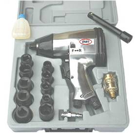 1/2" IMPACT WRENCH KIT C/W SOCKETS - Click Image to Close